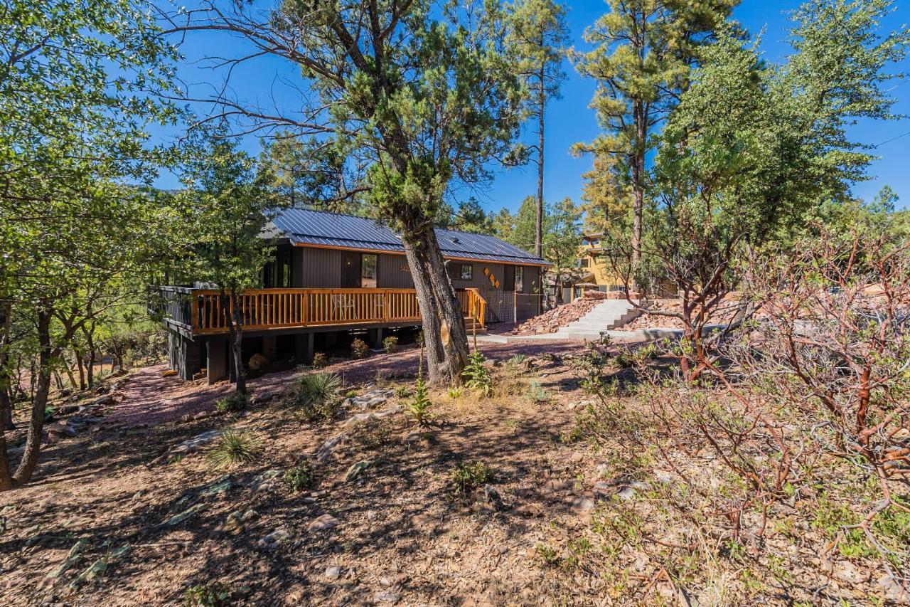 The Pine House - Cozy Mid-Century Modern, Pet-Friendly别墅 外观 照片